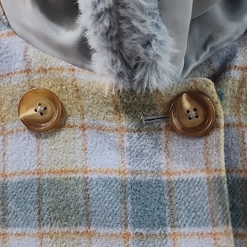 Reformation Templeton Coat - Picture 6 of 11